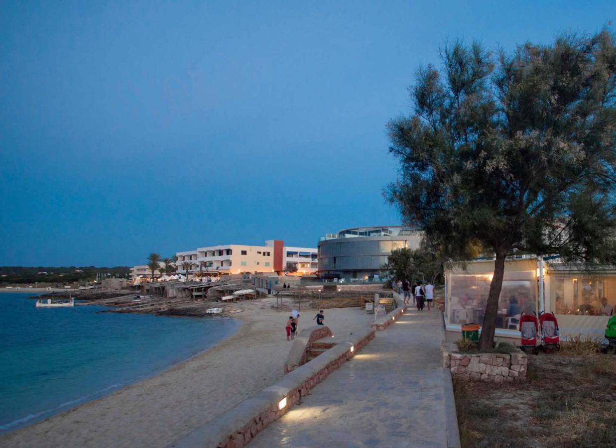 Roquetes Rooms - Formentera Break Es Pujols Exterior photo